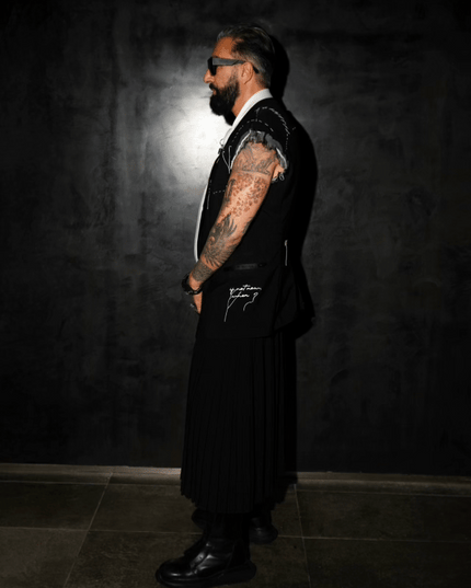 Sleeveless Deconstructed Informal Blazer