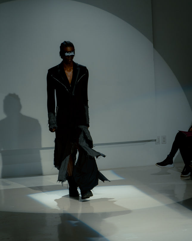 Look 19: Identity Crisis