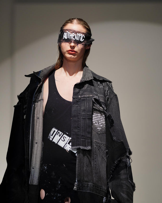 Look 21: Identity Crisis