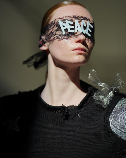 Look 28: Identity Crisis