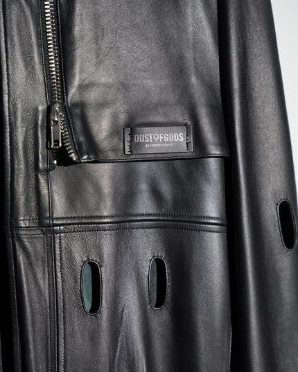 Look 17: Identity Crisis