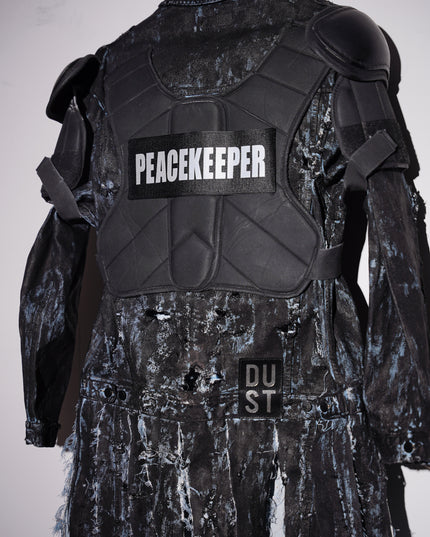 Look 9: Identity Crisis