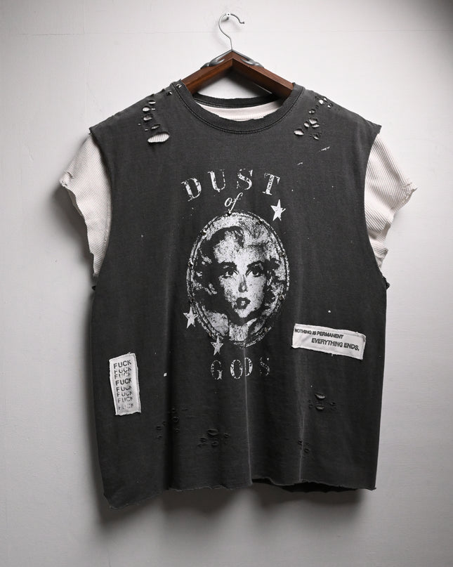 Dust Graphic T-Shirt